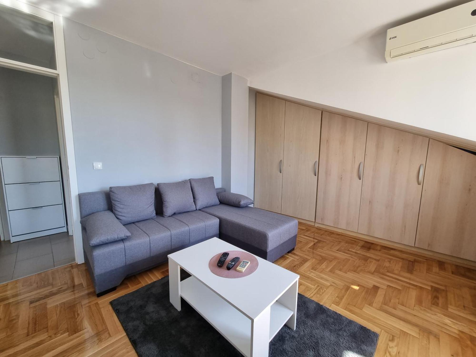 Likehome Life - Novi Sad Stevana Sremca 外观 照片