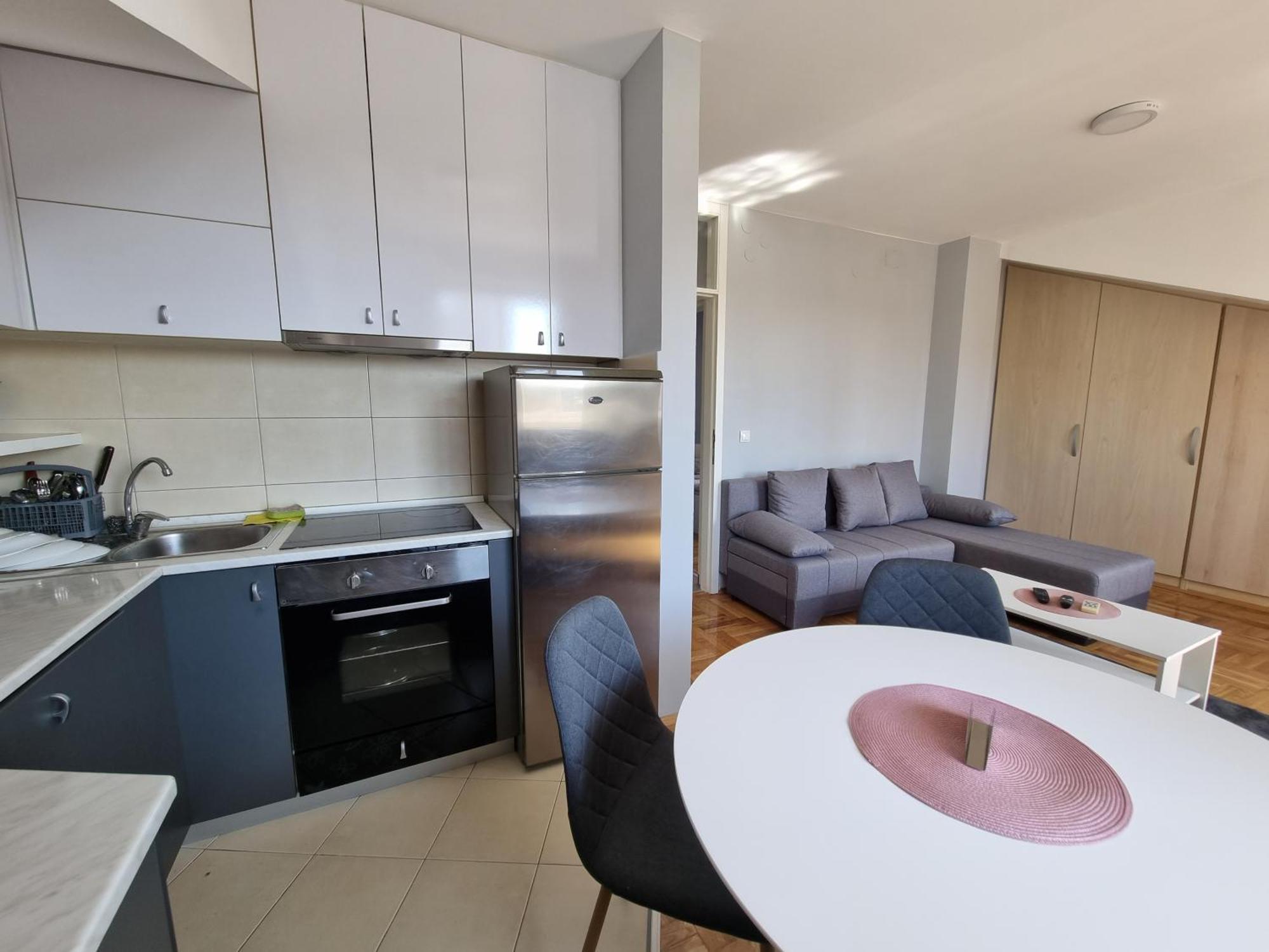 Likehome Life - Novi Sad Stevana Sremca 外观 照片